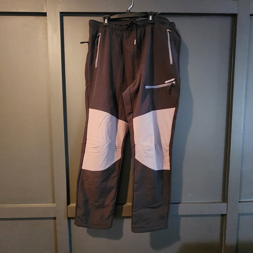 Women's Black and Gray Pants